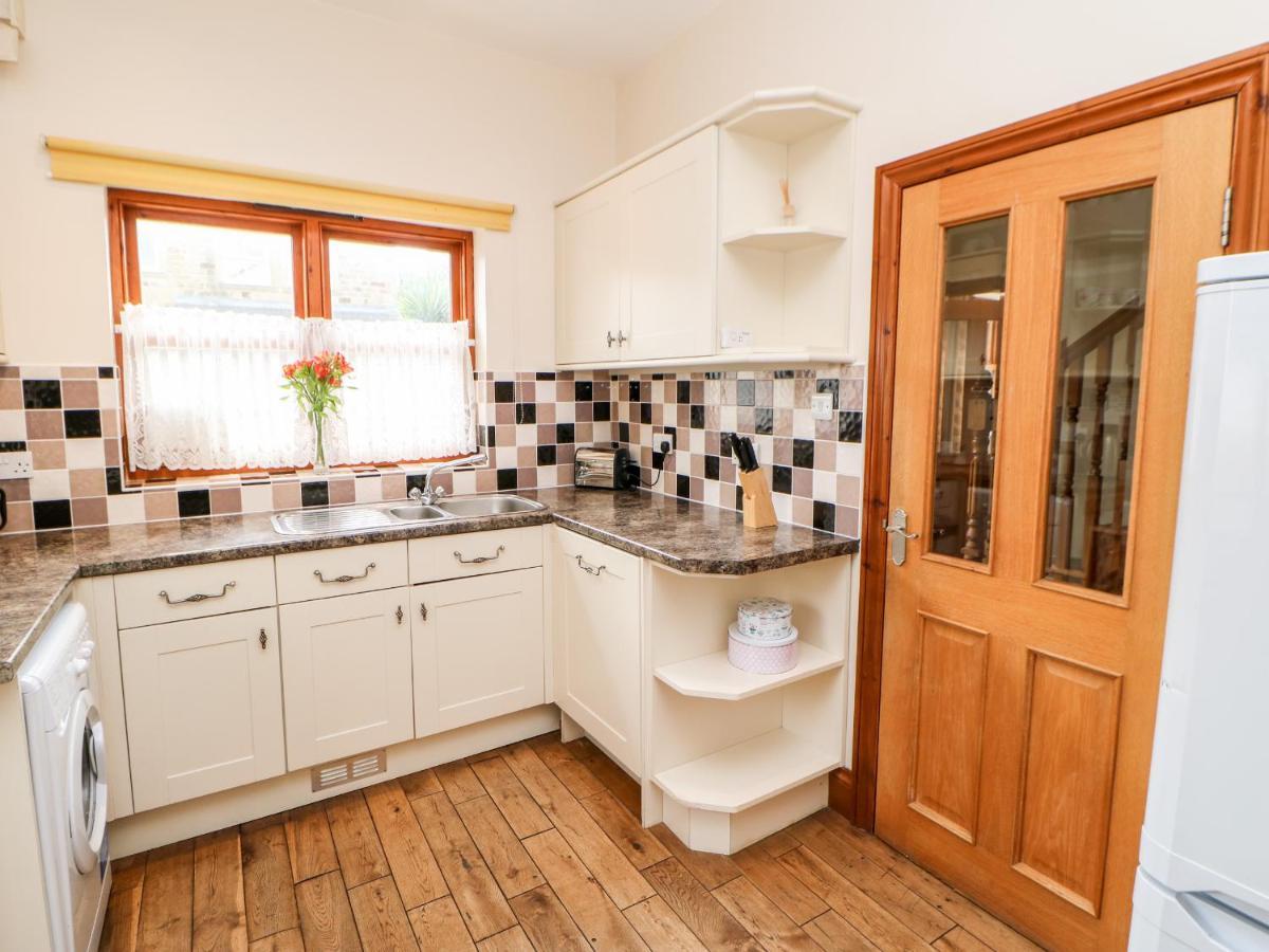 Gromit Cottage リポン エクステリア 写真