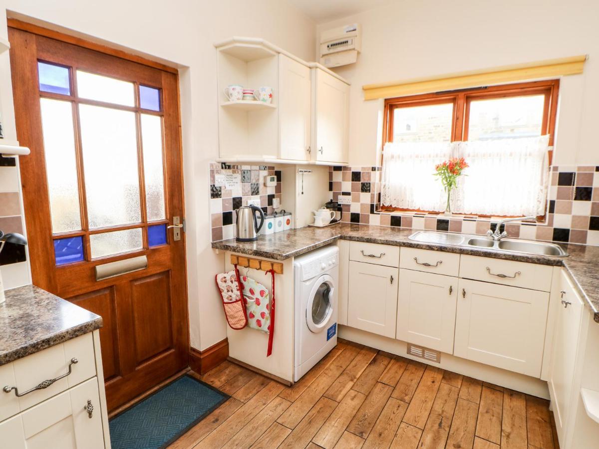Gromit Cottage リポン エクステリア 写真